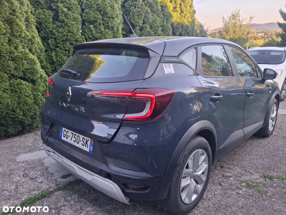Renault Captur 1.3 TCe mHEV Zen - 4