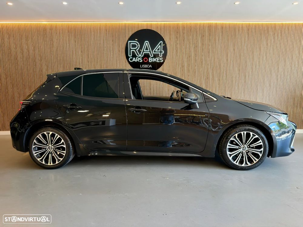 Toyota Corolla 1.8 Hybrid Exclusive - 12