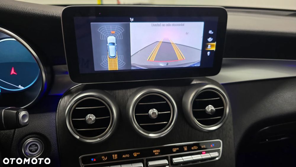 Mercedes-Benz GLC 300 de 4Matic 9G-TRONIC AMG Line - 32