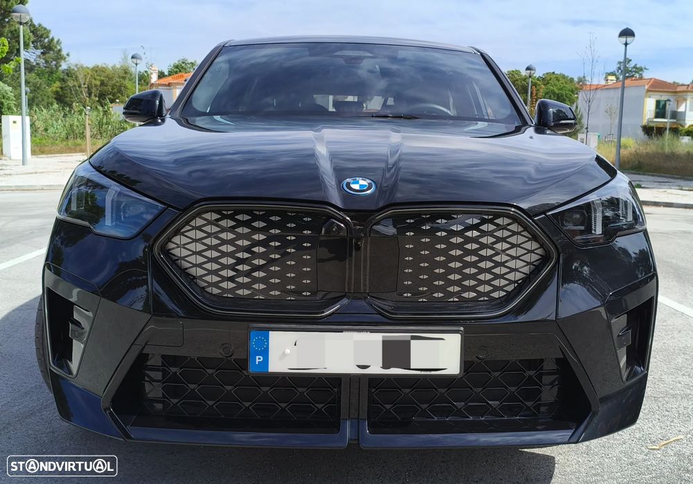 BMW iX2 eDrive20 Pack Desportivo M Pro - 38
