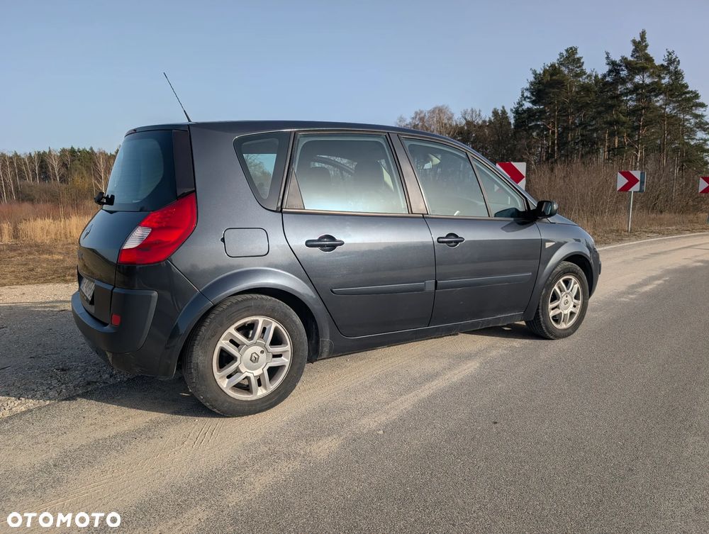 Renault Scenic 2.0 16V Expression - 4