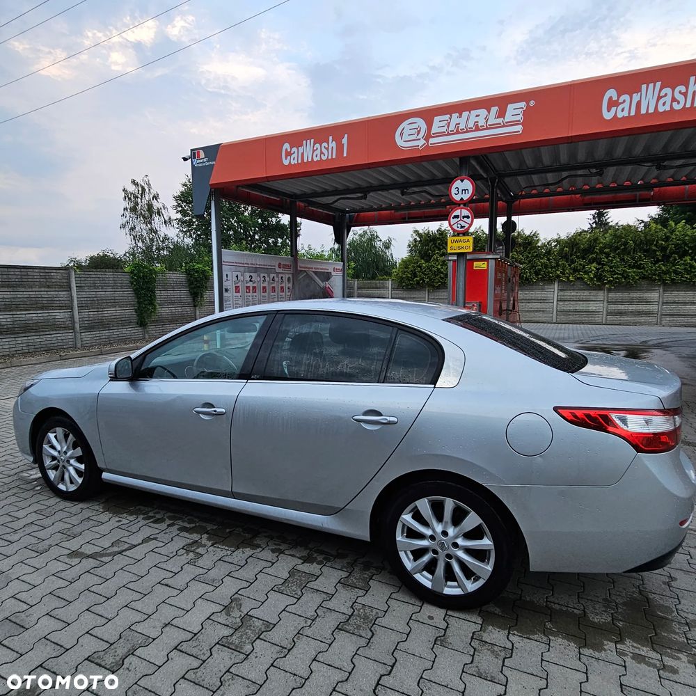Renault Latitude - 13