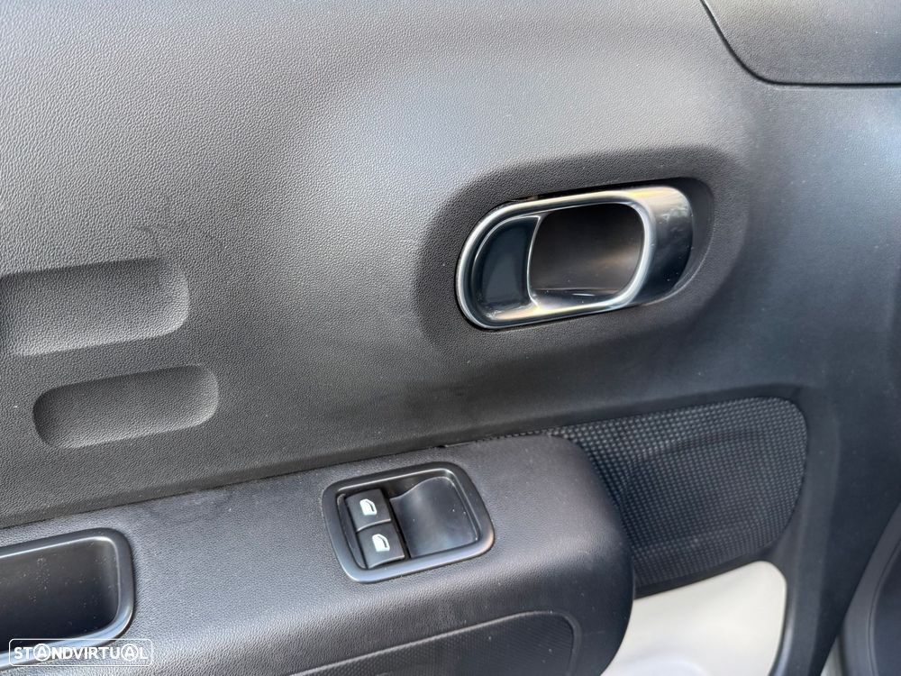 Citroën C3 1.2 PureTech Feel - 10