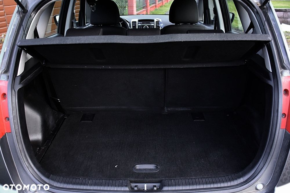 Kia Venga 1.4 CVVT Fifa World Cup Edition - 27