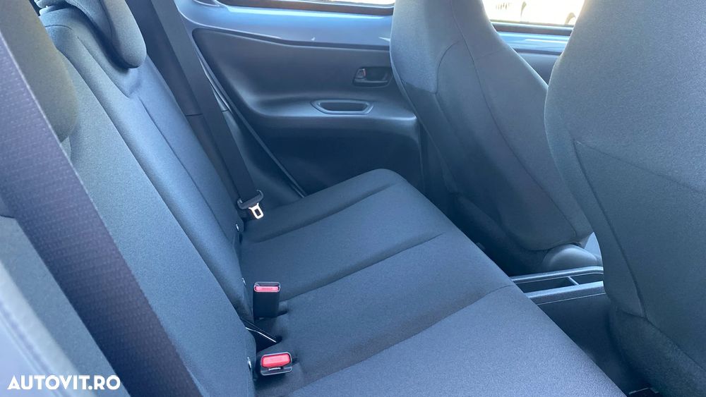 Toyota Aygo X 1.5l HEV 116CP Active - 7