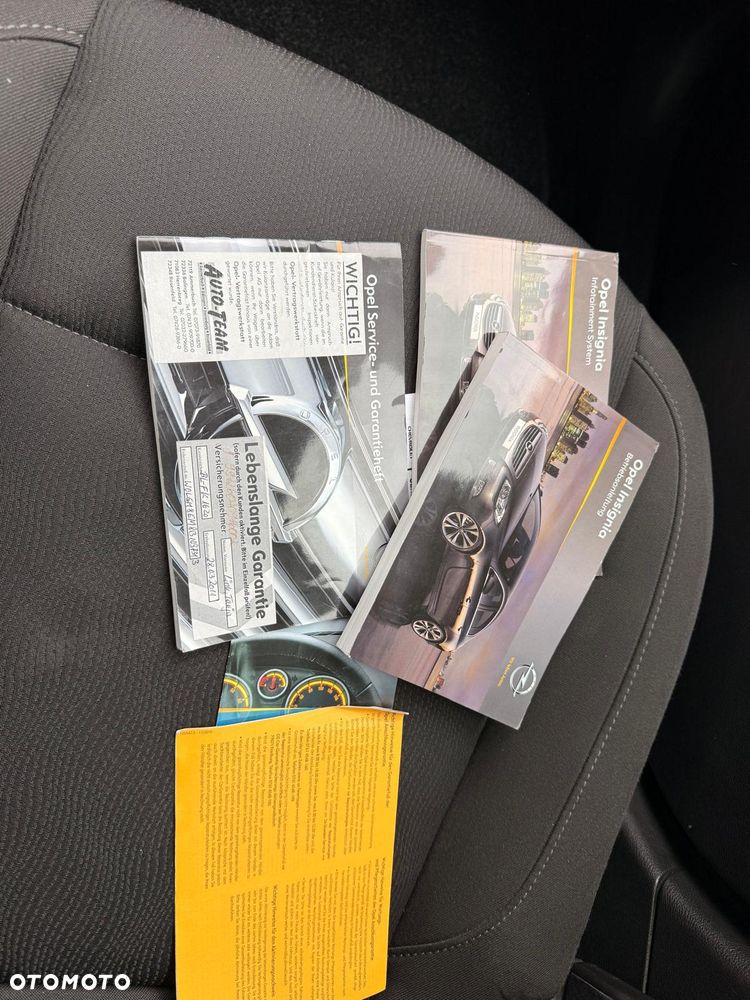 Opel Insignia 2.0 CDTI - 22