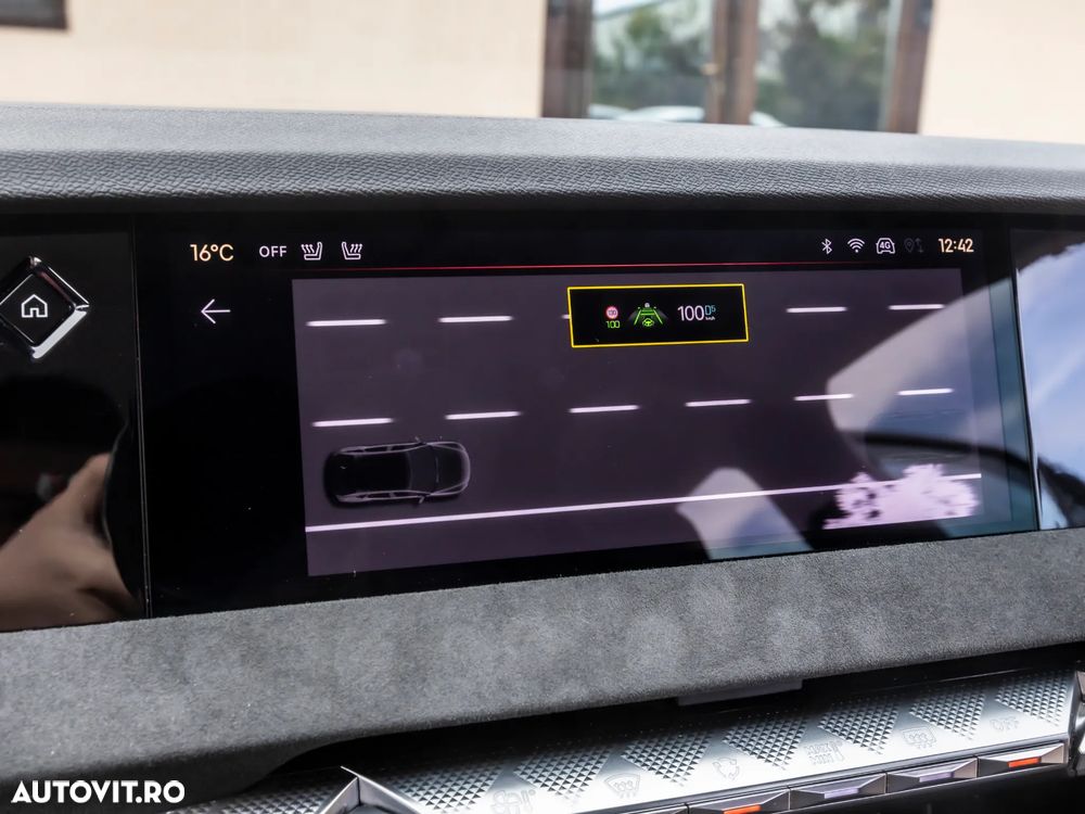 DS Automobiles DS 4 E-TENSE 225 PERFORMANCE LINE - 31