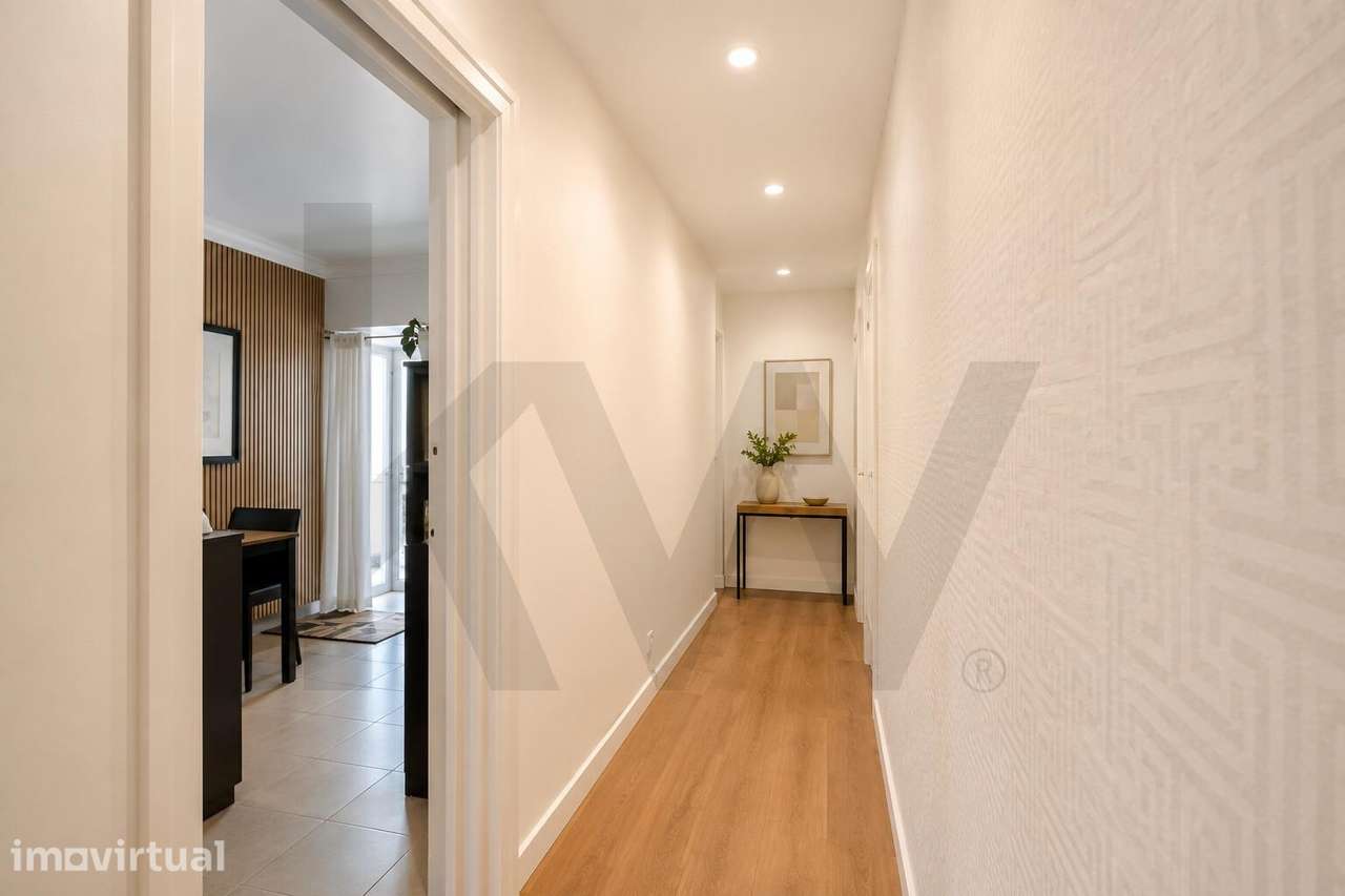 T2 na Amadora com Elevado Potencial - Grande imagem: 2/17
