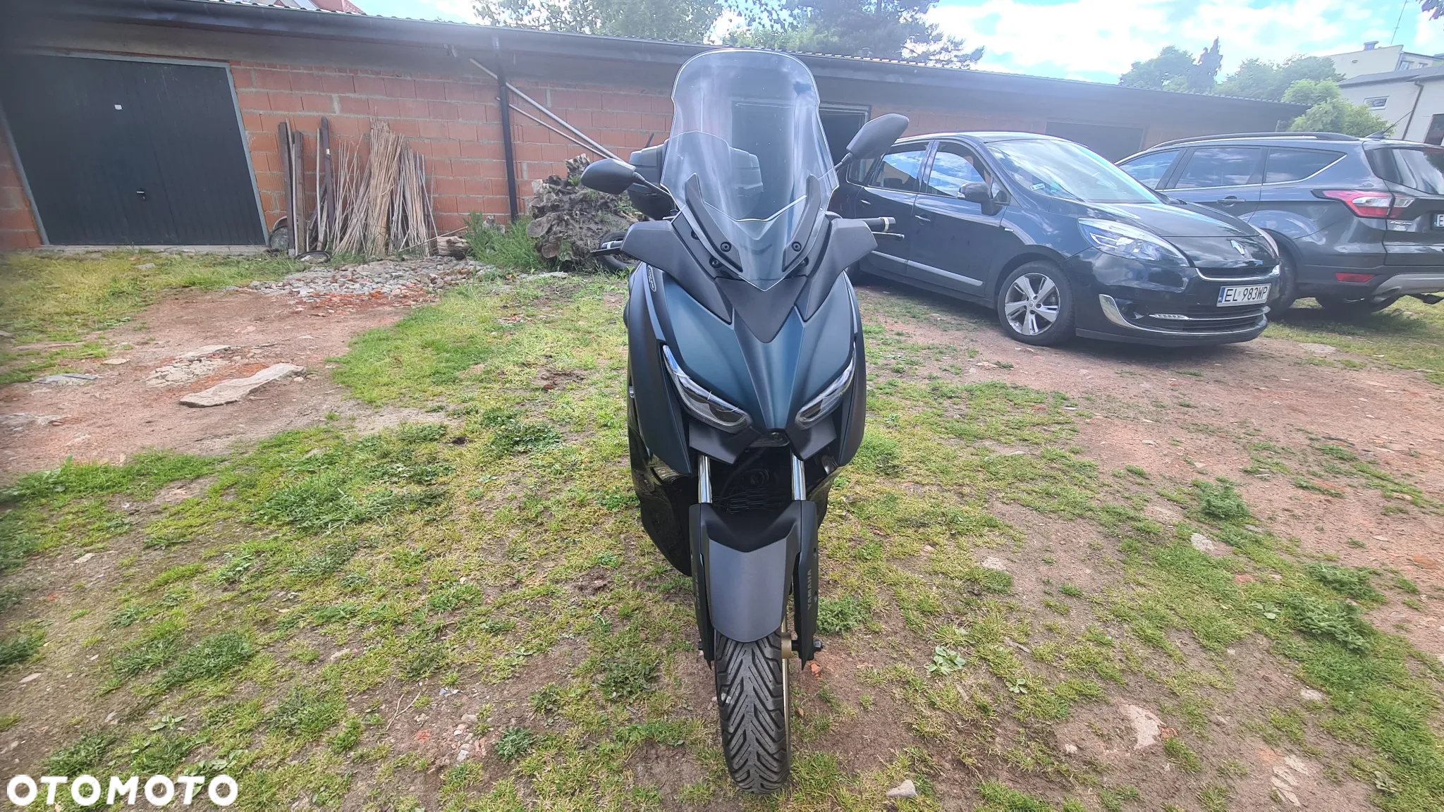 Yamaha X-max - 7