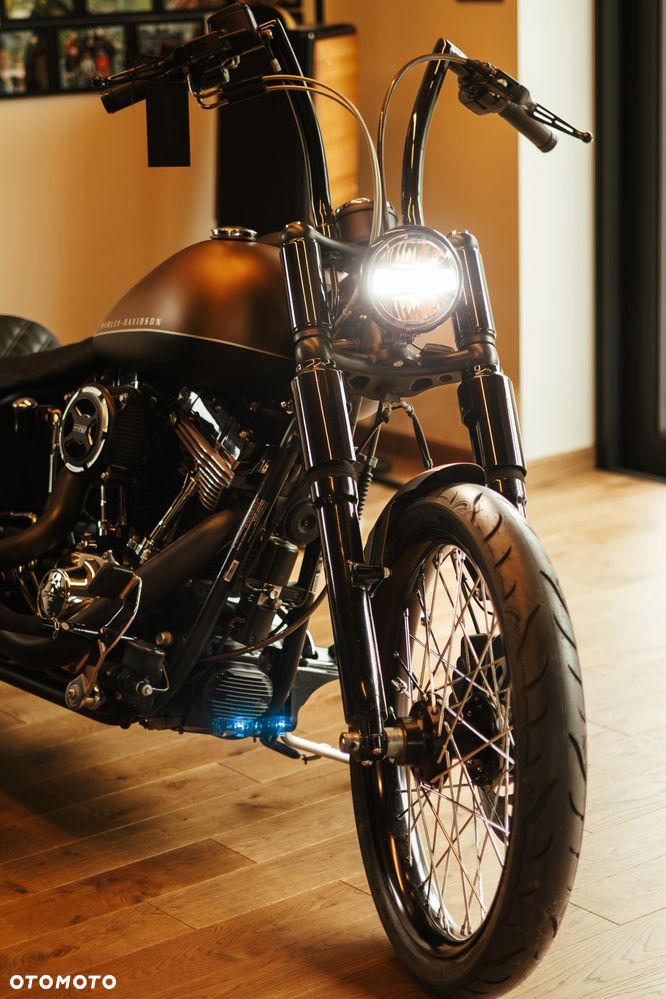 Harley-Davidson Softail Blackline - 6