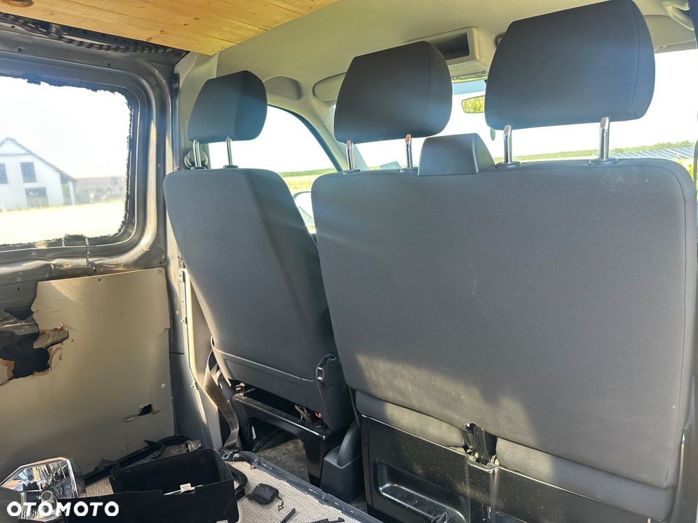 Volkswagen Transporter - 23