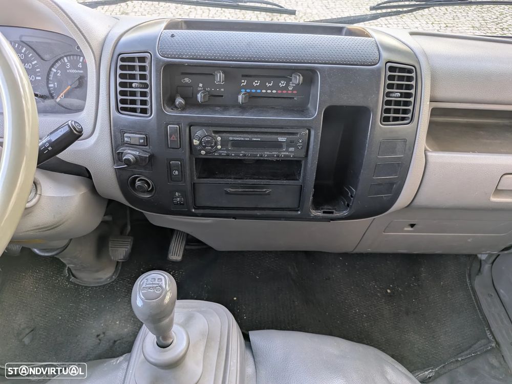 Toyota DYNA (KDY231)DS 3.5 D4D - 9