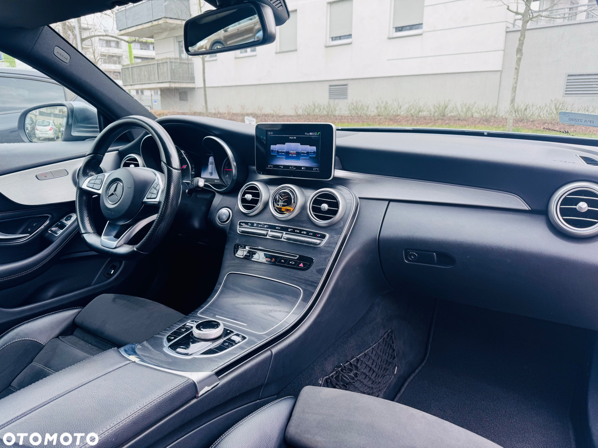 Mercedes-Benz Klasa C 220 d 9G-TRONIC - 22