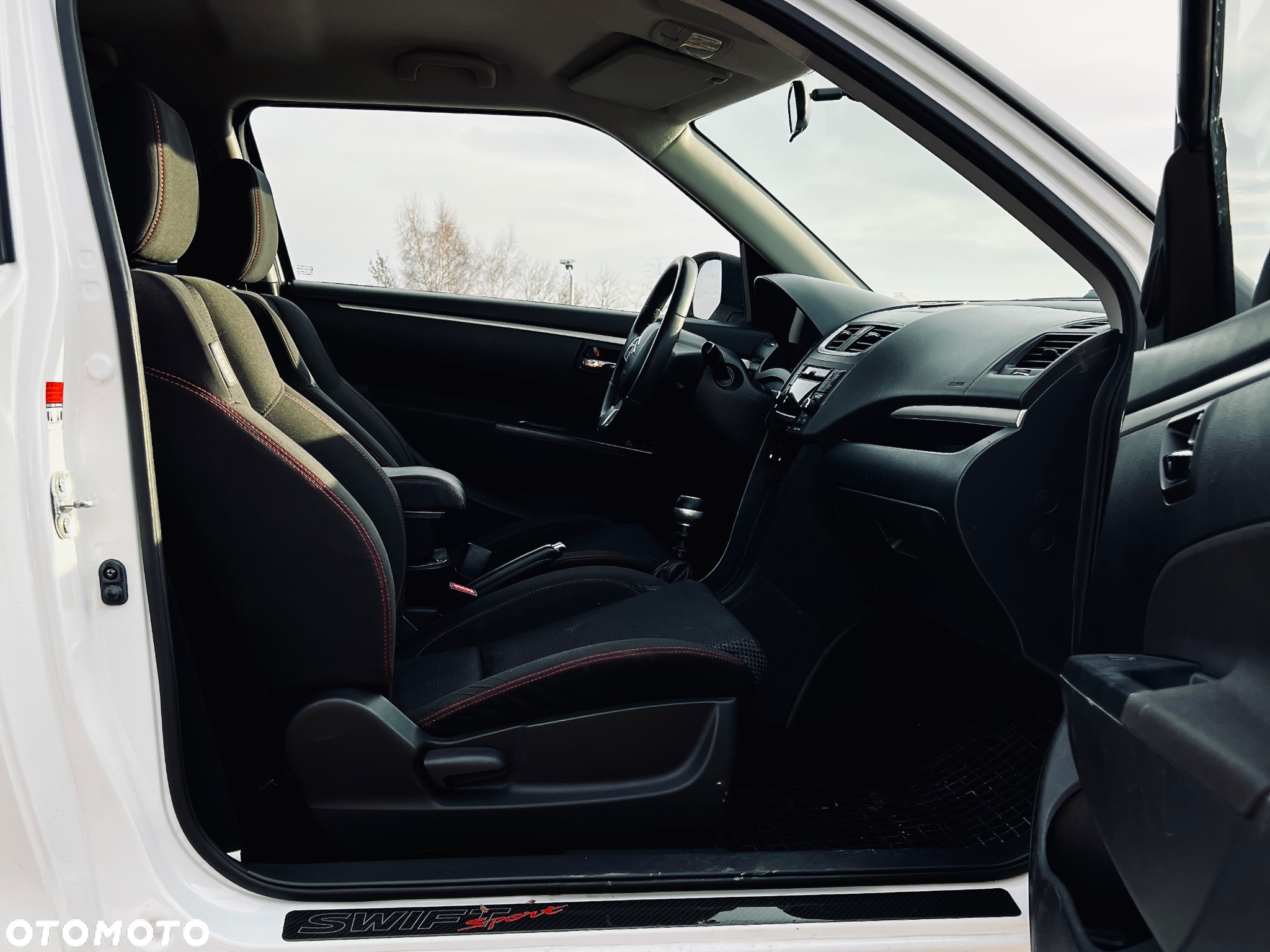 Suzuki Swift 1.6 Sport - 9