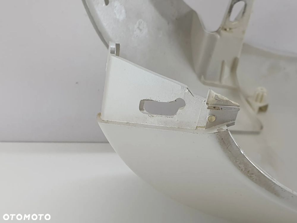 BOCZEK LEWY OSLONA PEUGEOT E-VIVACITY - 18