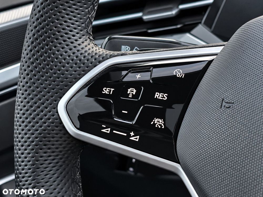 Volkswagen Arteon 2.0 TDI 4Motion R-Line DSG - 19