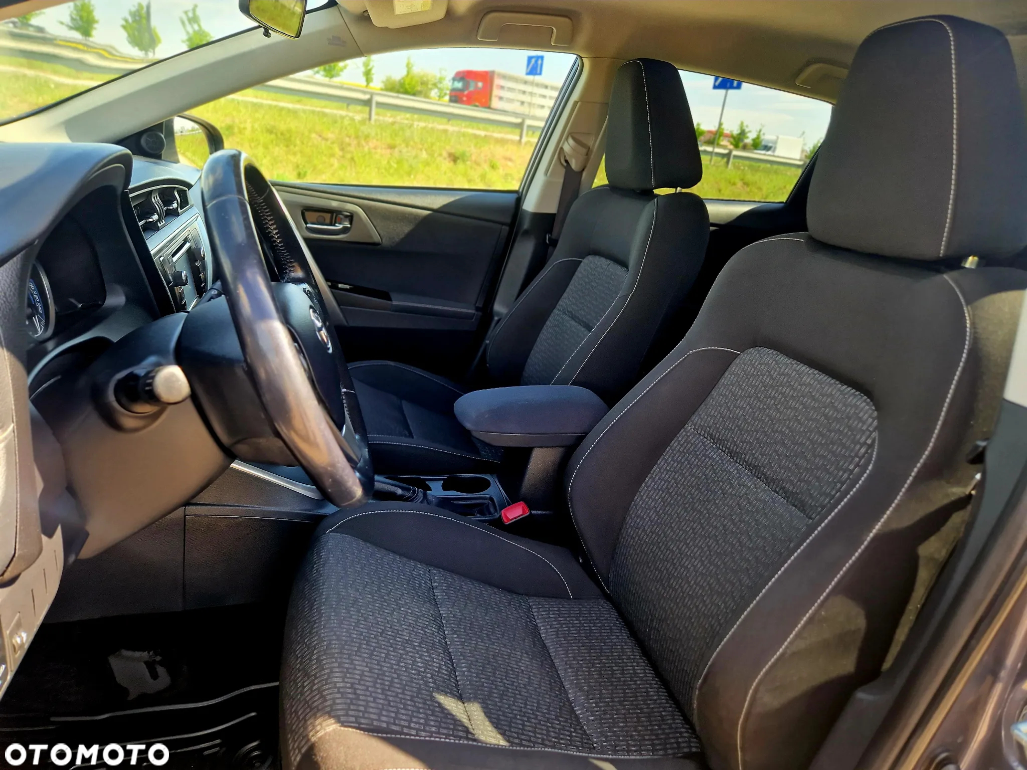 Toyota Auris - 20