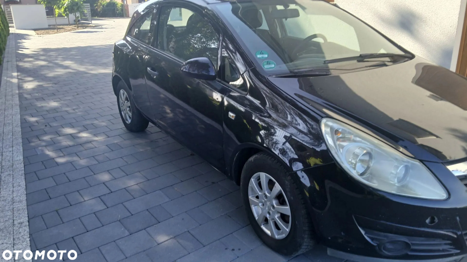 Opel Corsa 1.2 16V (ecoFLEX) Edition - 2