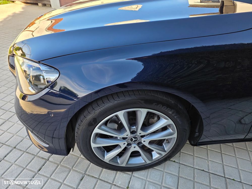Mercedes-Benz E 220 d Avantgarde 7L - 13
