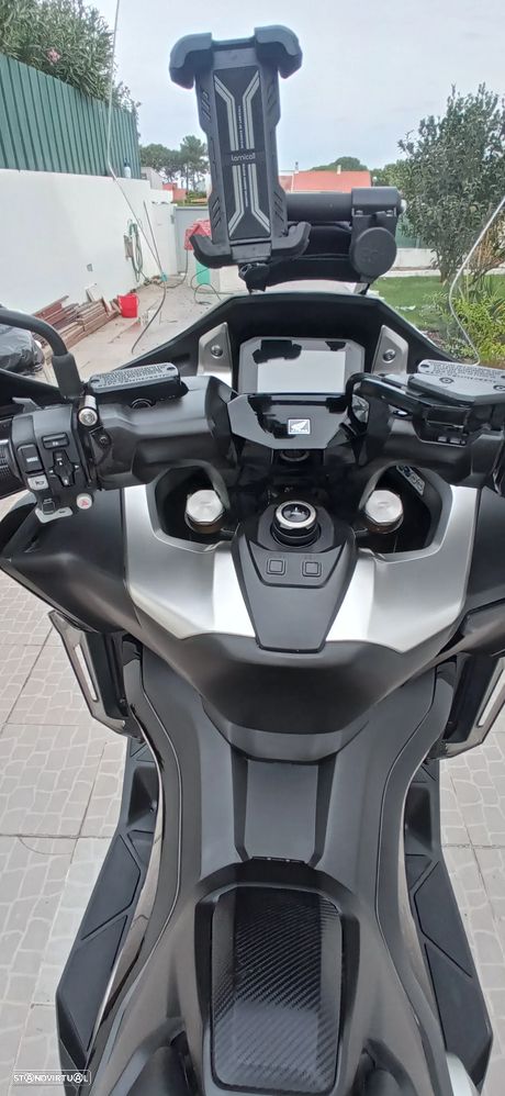 Honda Forza - 23