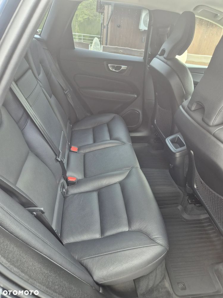 Volvo XC 60 B4 D AWD Inscription - 7