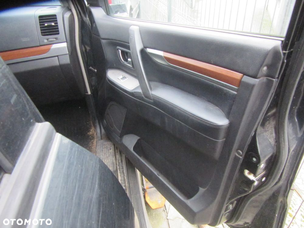 KANAPY FOTELE BOCZKI SKÓRA 7 osób Mitsubishi Pajero IV 2008 Wszystkie części - 8