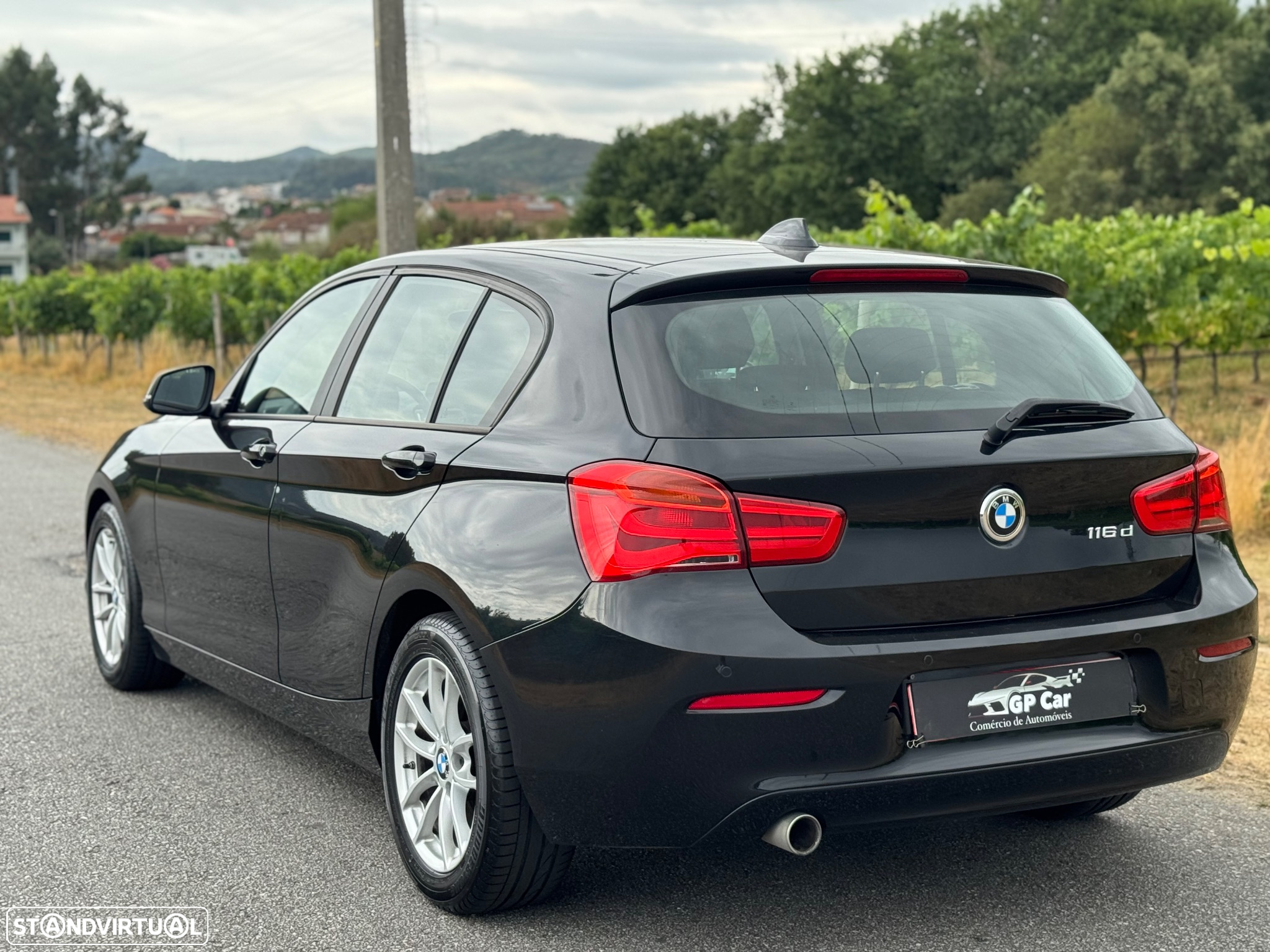 BMW 116 d EfficientDynamics - 11