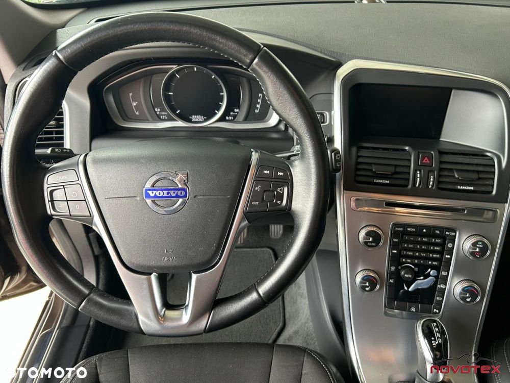 Volvo XC 60 D3 Geartronic Momentum - 15