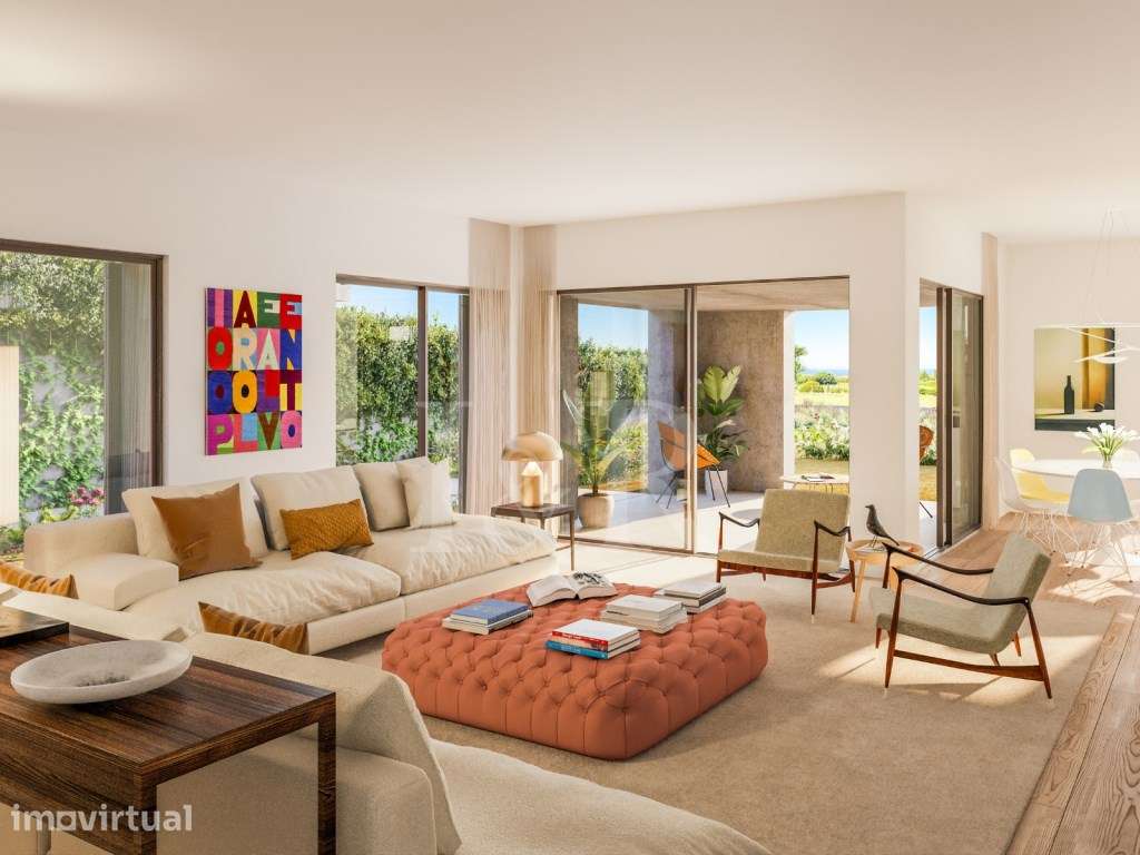 Villa T4 com piscina e jardim nos Capuchos, Caparica - Grande imagem: 2/40