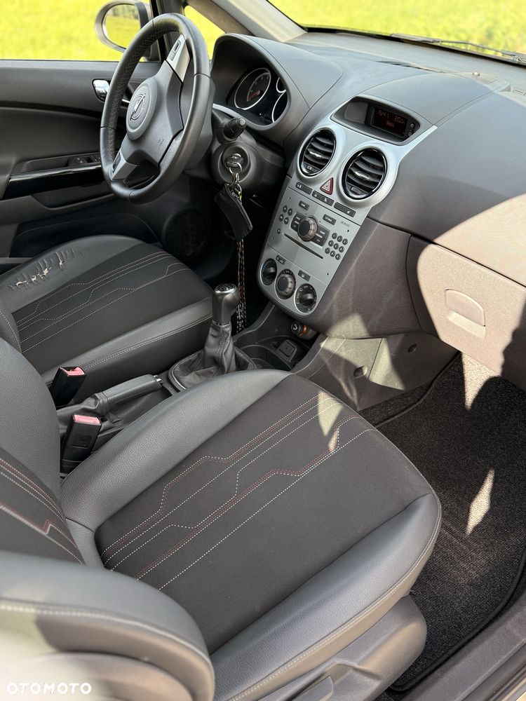 Opel Corsa - 8