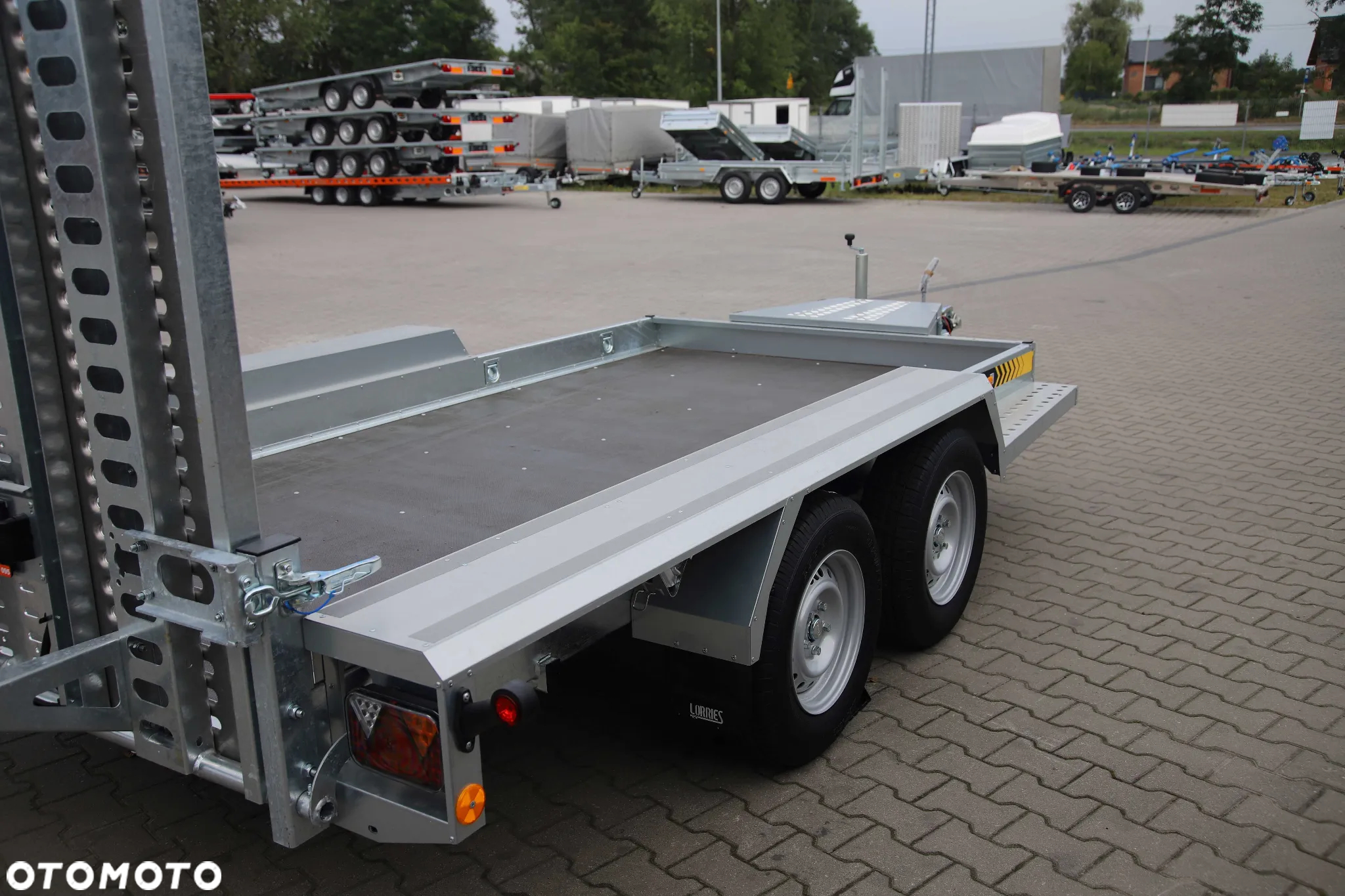 Lorries TPM35-3617 przyczepa do transportu maszyn budowlanych i minikoparek - 10