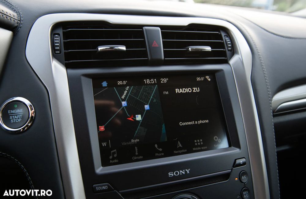 Ford Mondeo 2.0 HEV Vignale - 19