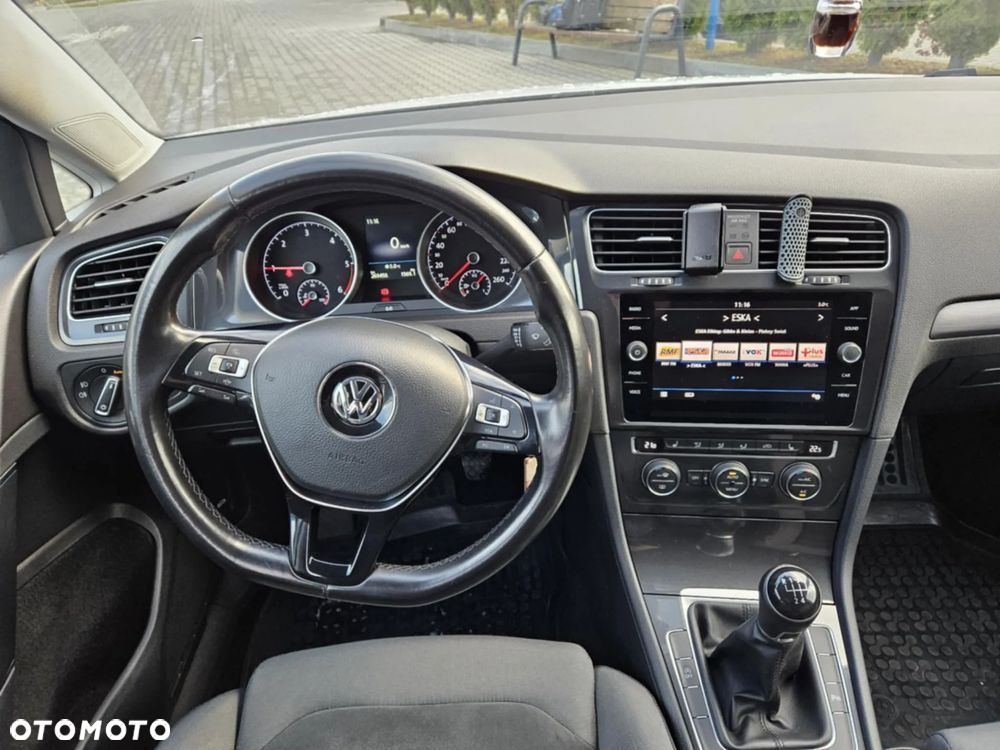 Volkswagen Golf VII 1.6 TDI BMT Comfortline - 4