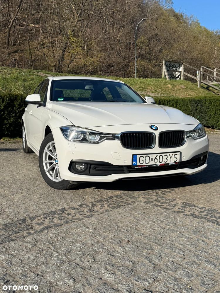 BMW Seria 3 318i Advantage - 2