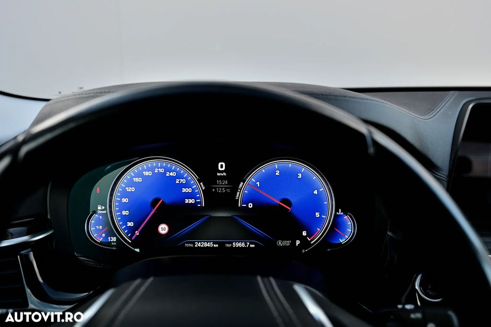 BMW Seria 5 - 21