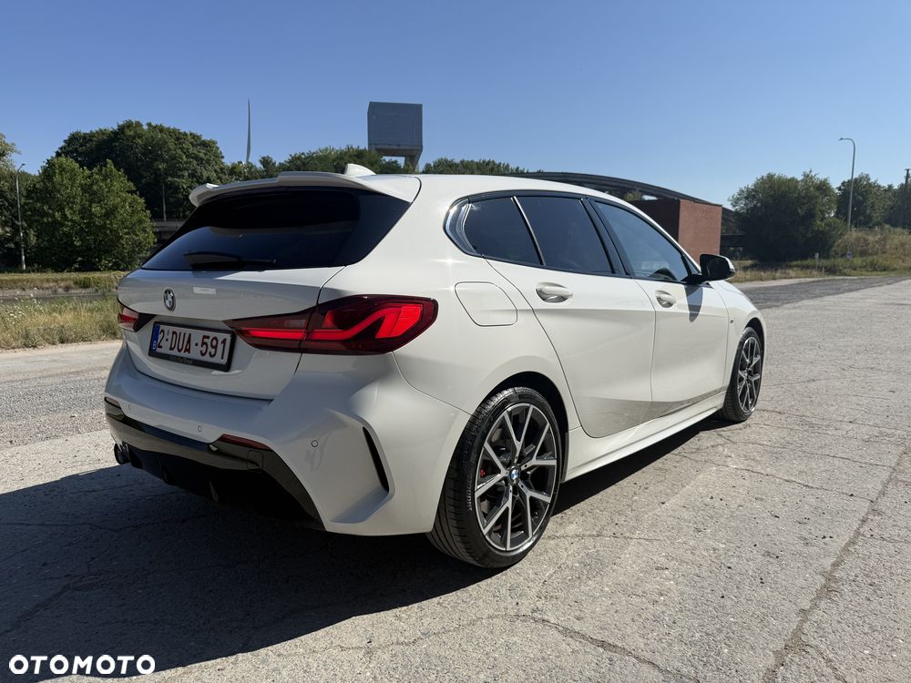 BMW Seria 1 116i Sport Line - 2