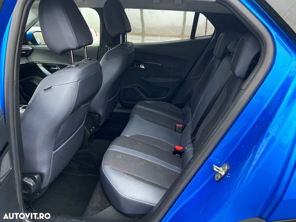 Peugeot 2008 e-2008 Allure Pack - 16