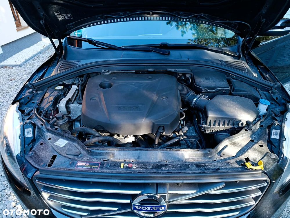 Volvo XC 60 D4 Momentum - 7