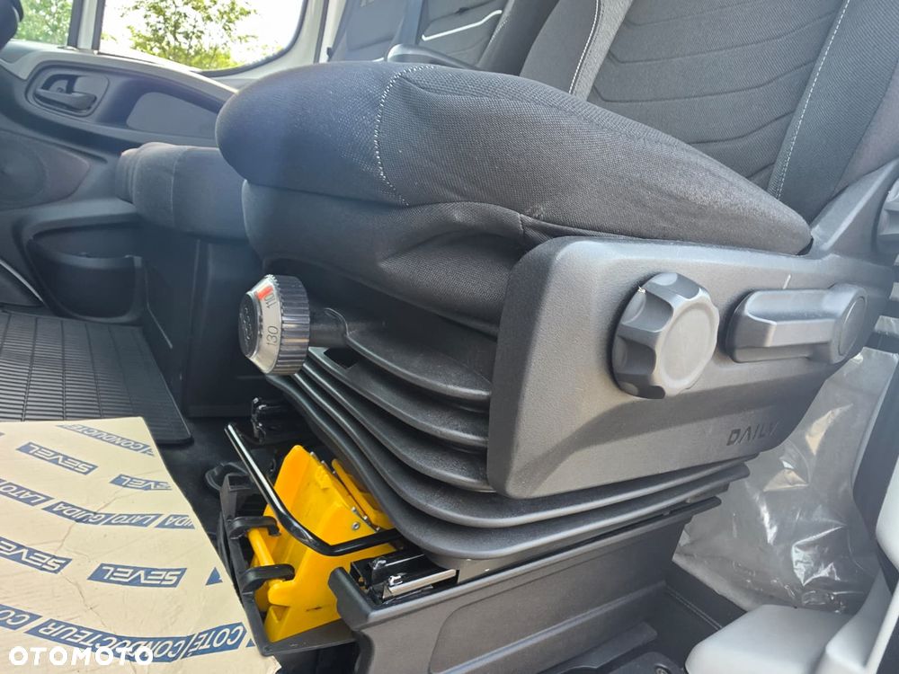 Iveco 50C18 Chłodnia Winda 1000 kg ! Izoterma 8EP Krajowy Wzmocniony Ledy Nawigacja Aktywny Tempomat ! - 20