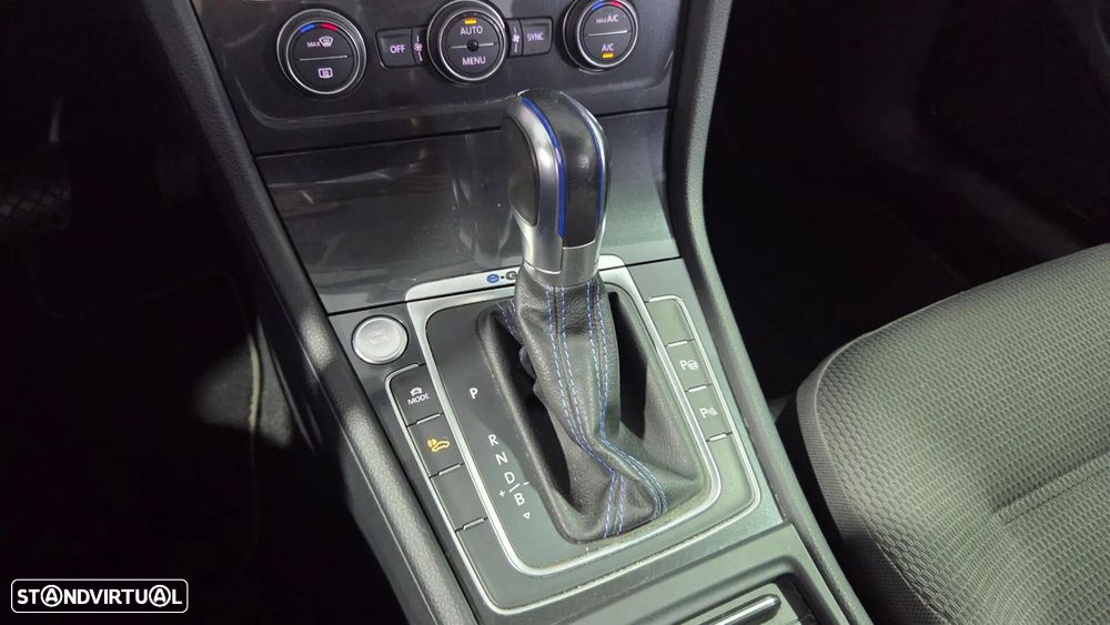 VW e-Golf Standard - 31