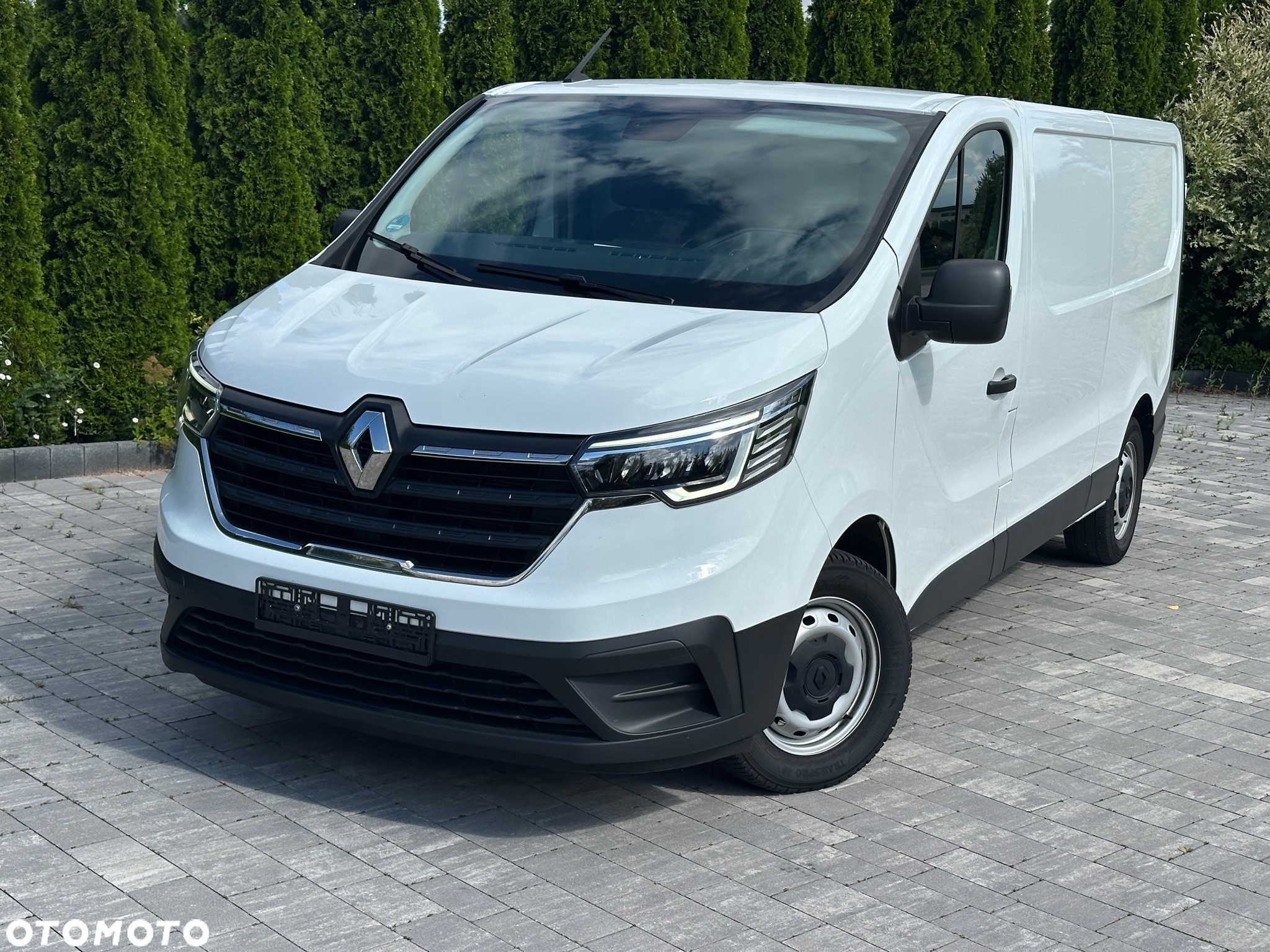 Renault / TRAFIC / 2.0 / L2H1 / LONG / - 13