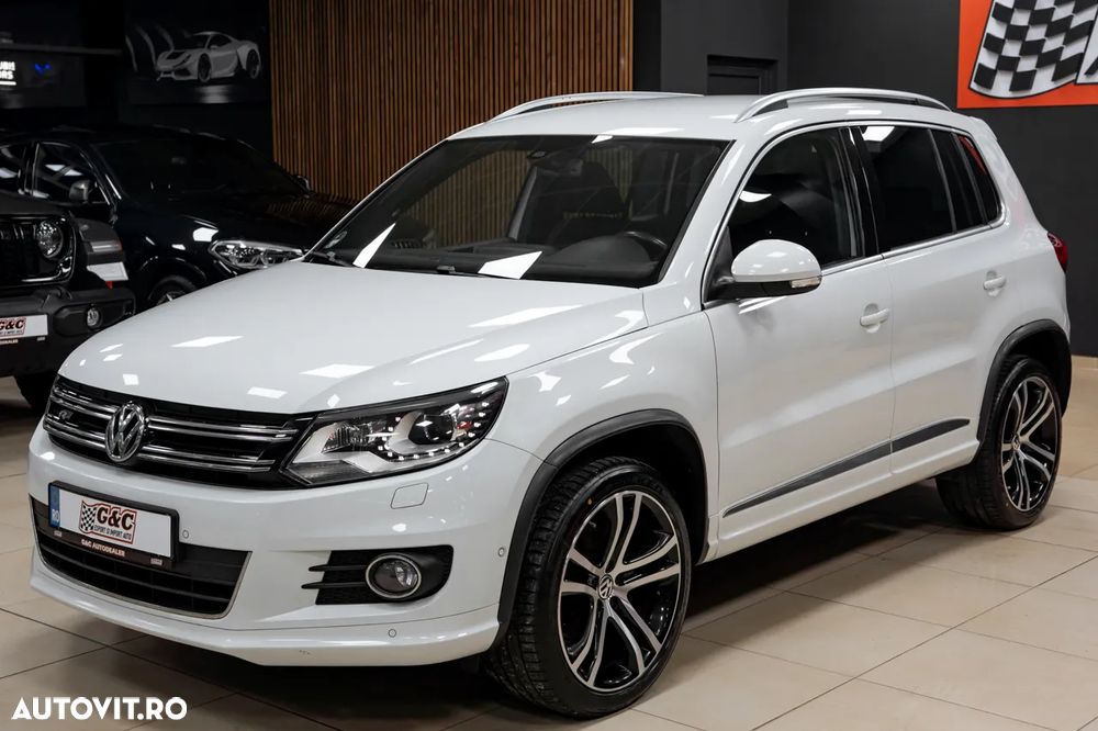 Volkswagen Tiguan 2.0 TDI DPF 4Motion BlueMotion Technology DSG Sport & Style - 14