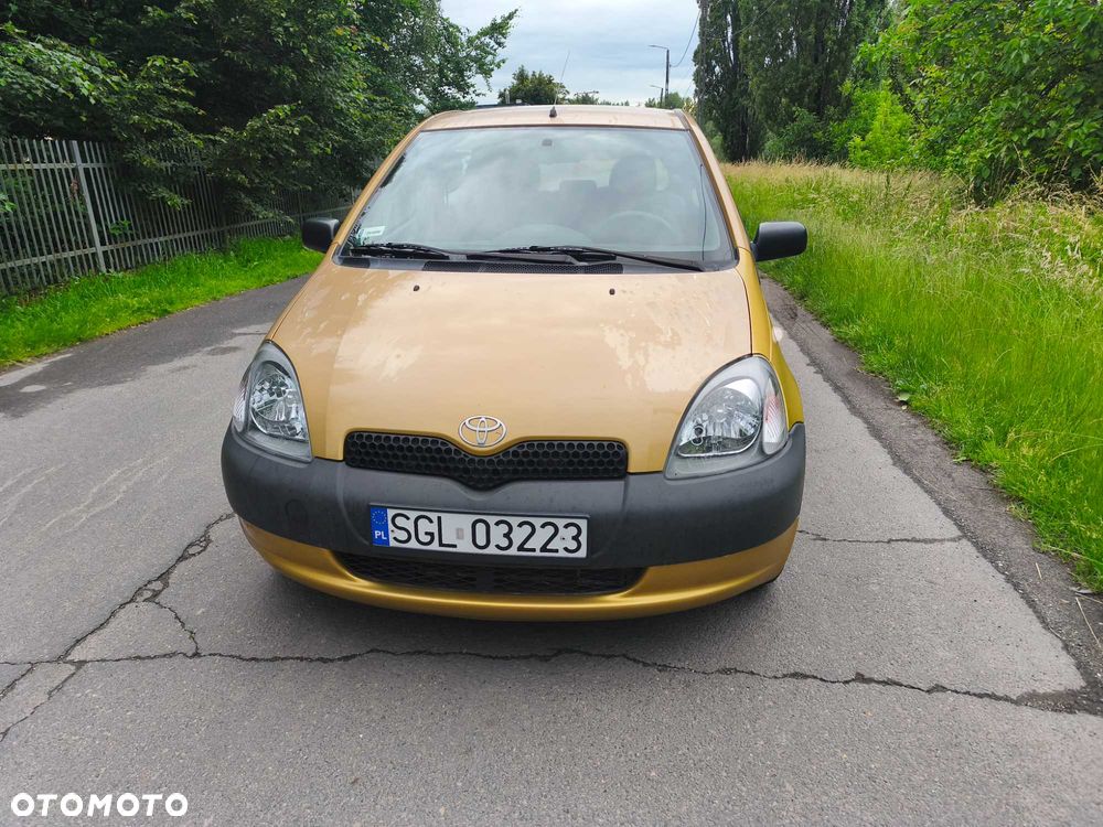 Toyota Yaris - 5