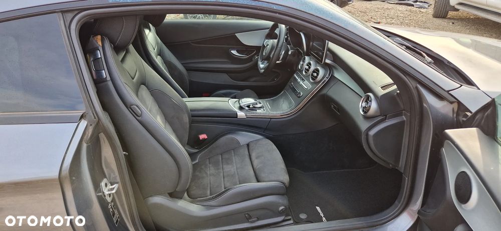 Mercedes-Benz Klasa C 220 d 9G-TRONIC AMG Line - 12
