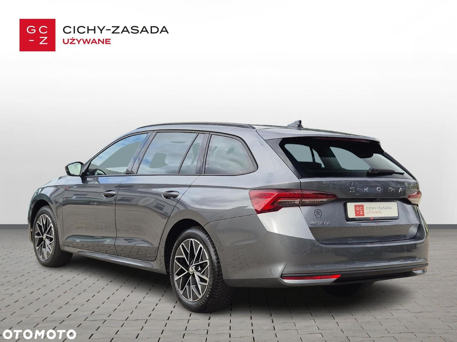 Skoda Octavia 2.0 TDI Selection DSG - 3