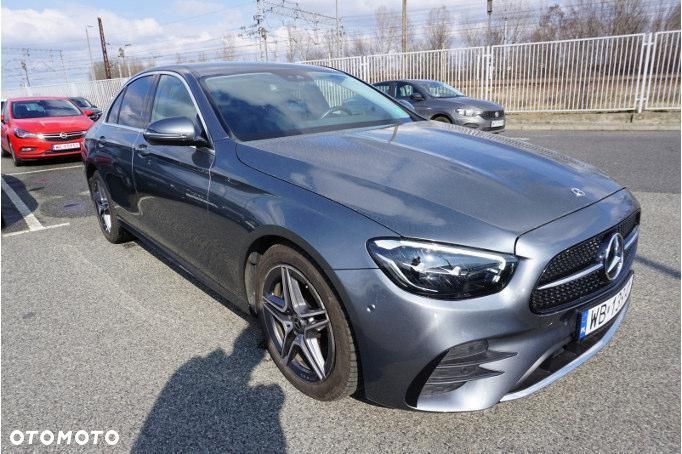 Mercedes-Benz Klasa E 220 d 4-Matic AMG/Avantgarde - 2