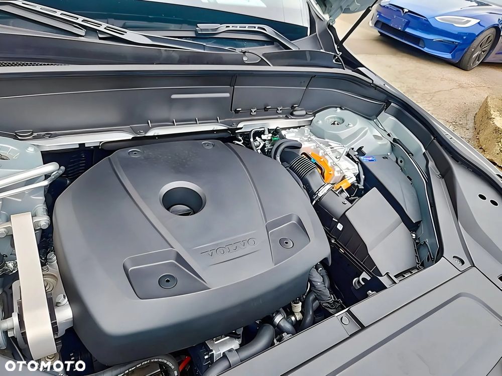 Volvo XC 90 ver-t8-awd-plug--in-hybrid-r--design-7os - 11