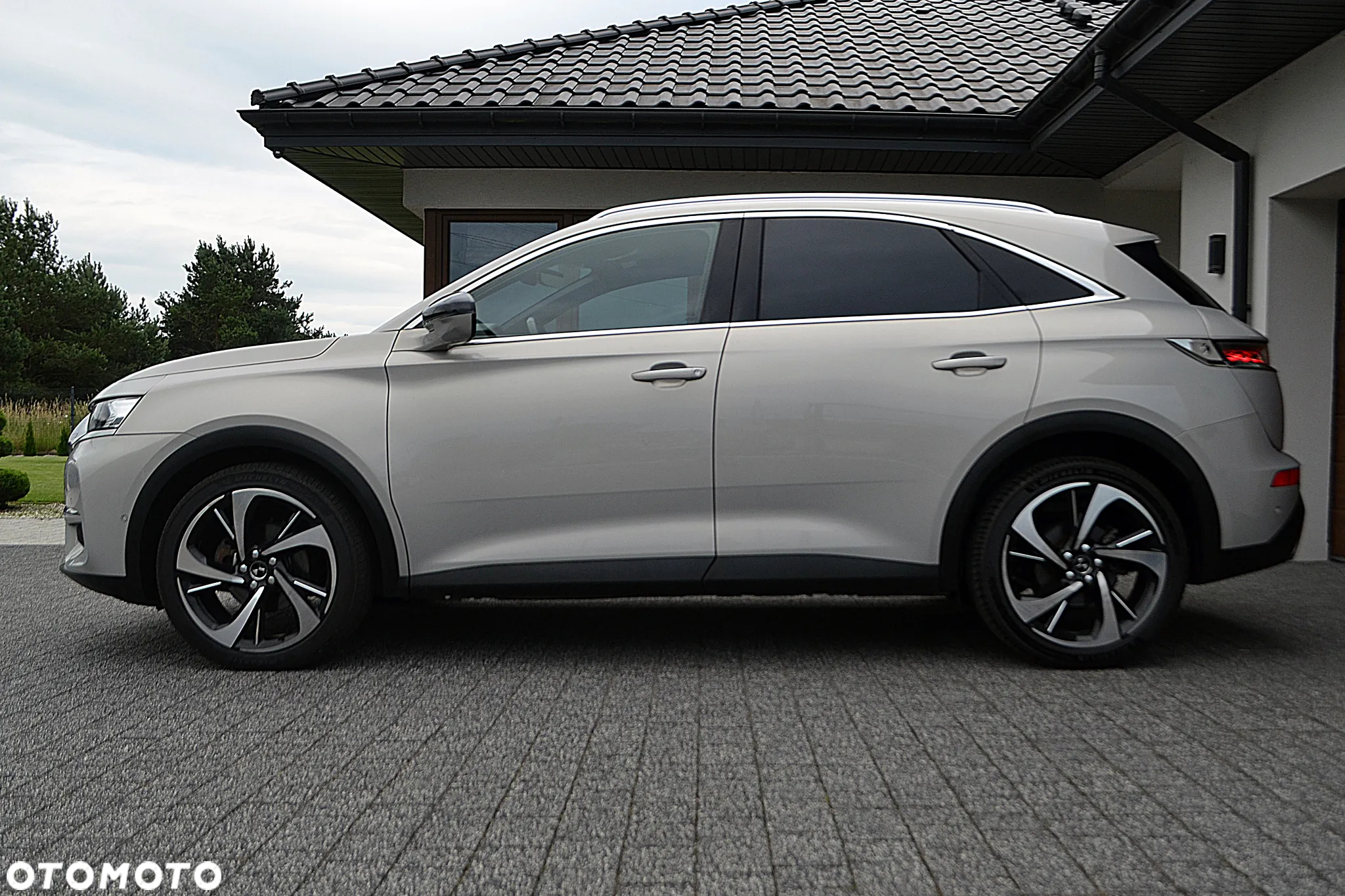 DS Automobiles DS 7 Crossback - 6