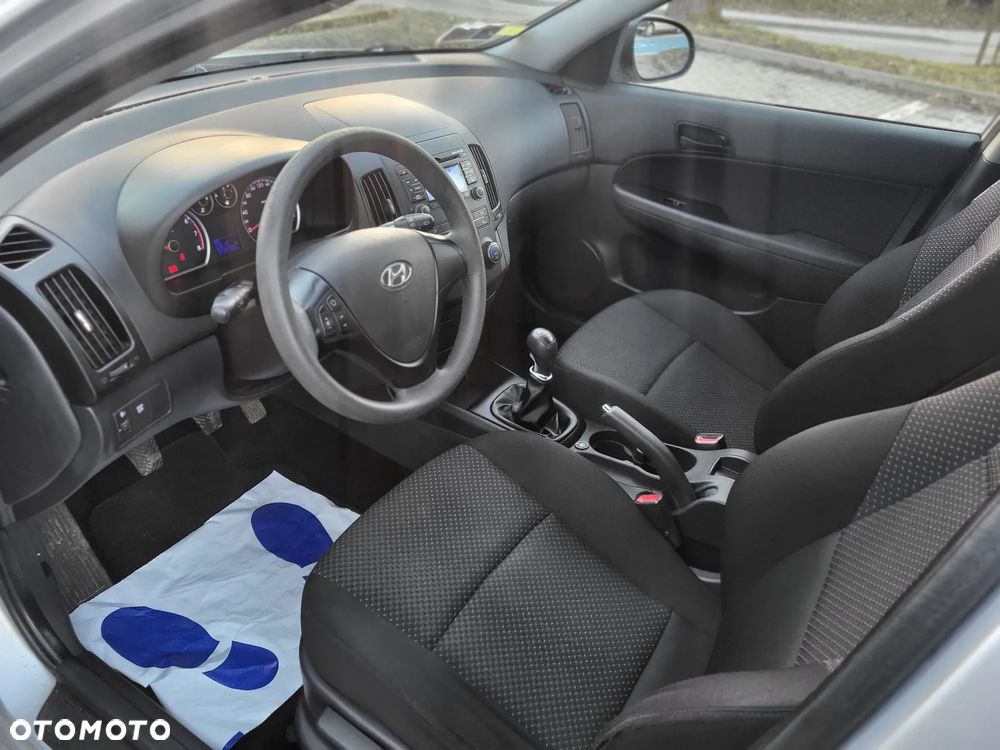 Hyundai i30 i30cw 1.4 Edition 20 - 9
