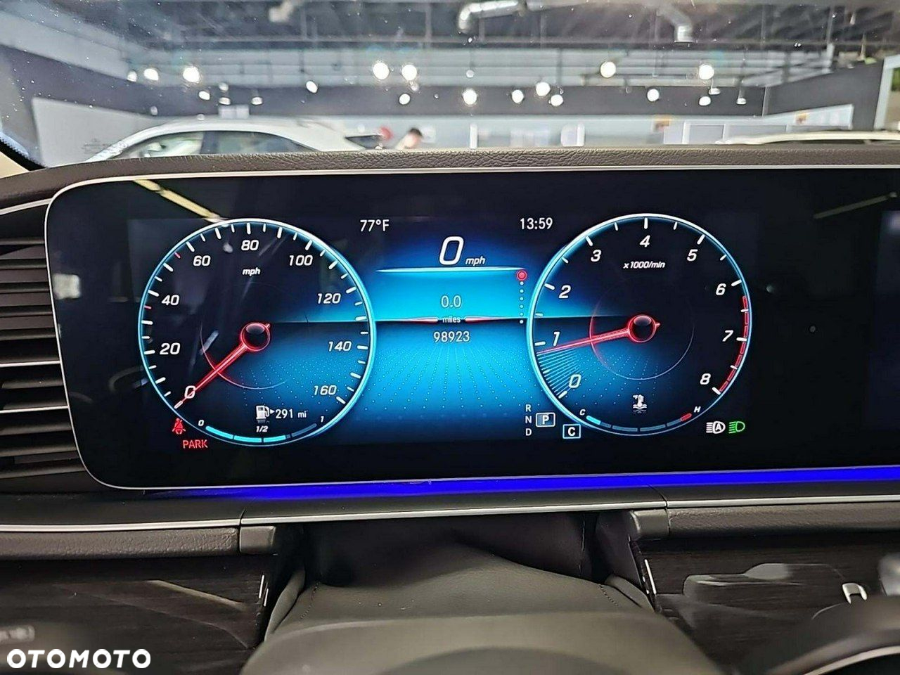 Mercedes-Benz GLC - 15